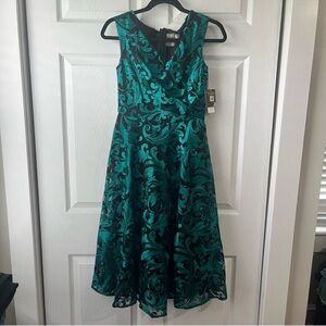 Macy’s Taylor A-Line Midi Dress, Size 2
